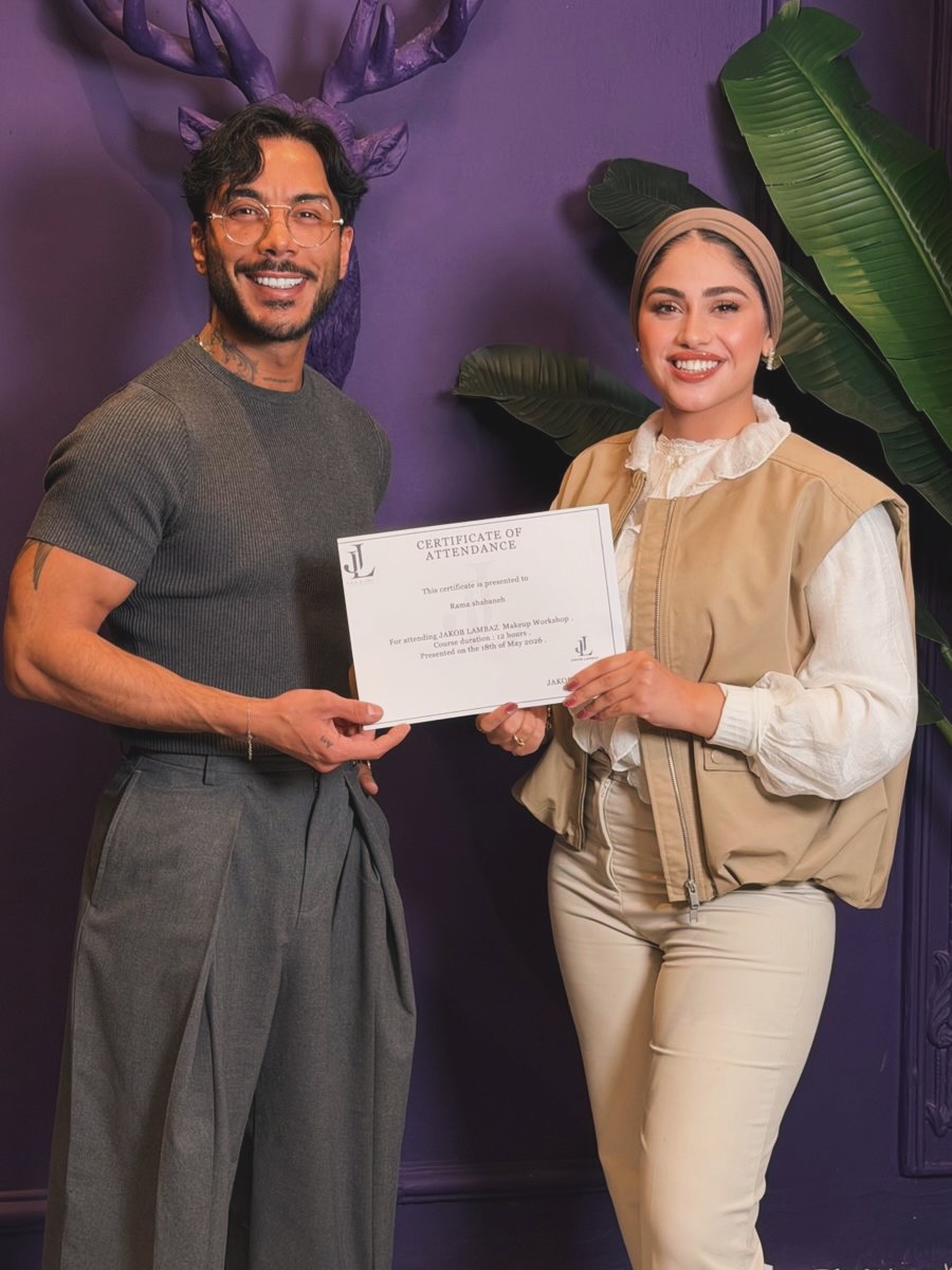 1-on-1 Masterclass makeup by Rama Shabaneh